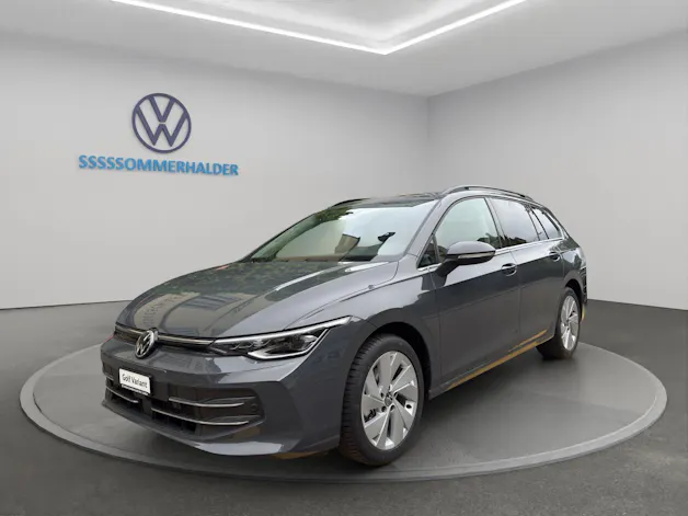 VW Golf VIII Variant 1.5 eTSI Style DSG