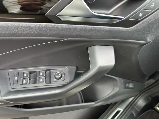VW T-Roc 2.0 TSI R-Line DSG 4motion