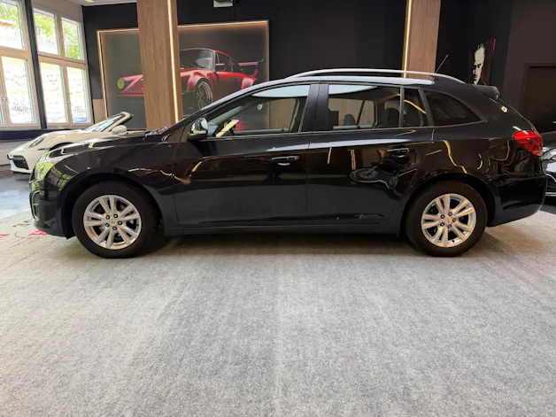 Chevrolet Cruze 1.8 LTZ