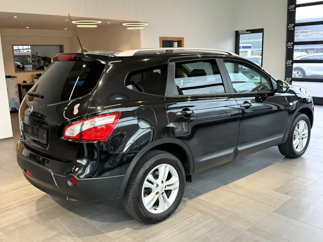 Nissan Qashqai +2 2.0 4WD tekna XTronic CVT