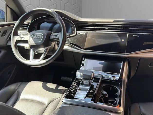 Audi Q8 SUV 50 TDI quattro tiptronic