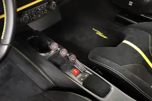 Ferrari 488 Pista 3.9 V8