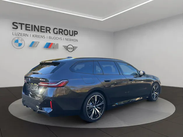 BMW 530e Touring M Sport Steptronic