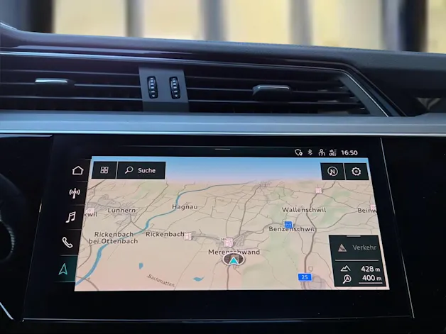 Audi e-tron 55 Sportback S Line quattro Daytonagrau Perleffekt