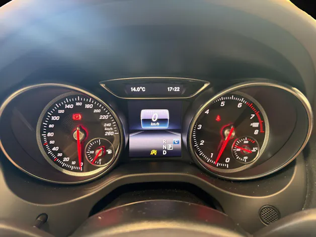 Mercedes-Benz CLA 200 Night Star