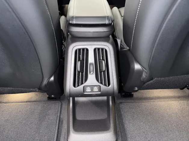 BMW 230e xDrive Active Tourer