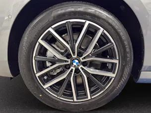 BMW 230e xDrive Active Tourer