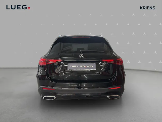 Mercedes-Benz GLC 200 4M - AMG / 360 Grad Kamera / Panorama-Dach / AHK