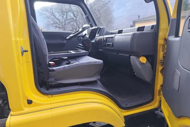 Nissan TLO 35/3 Carro Attrezzi
