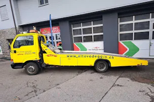 Nissan TLO 35/3 Carro Attrezzi