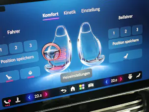 Mercedes-Benz CLA 220 4MATIC