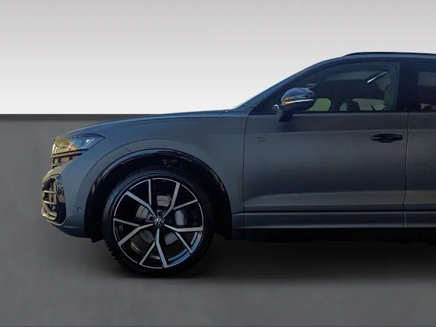 VW Touareg 3.0 TDI R-Line Final Edition Tiptronic