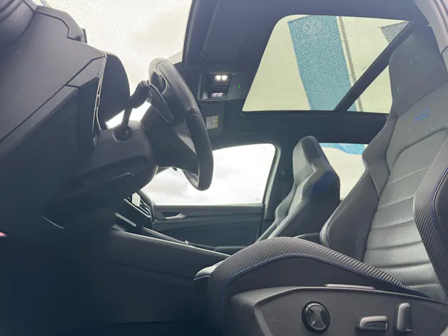 VW Golf Variant 2.0 TSI R DSG 4Motion
