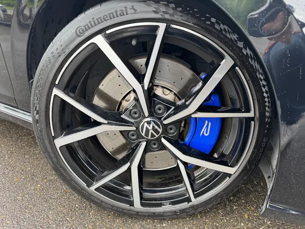 VW Golf Variant 2.0 TSI R DSG 4Motion
