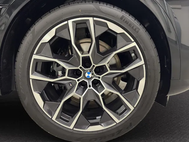 BMW X7 xDrive 48V 40d M Sport Steptronic