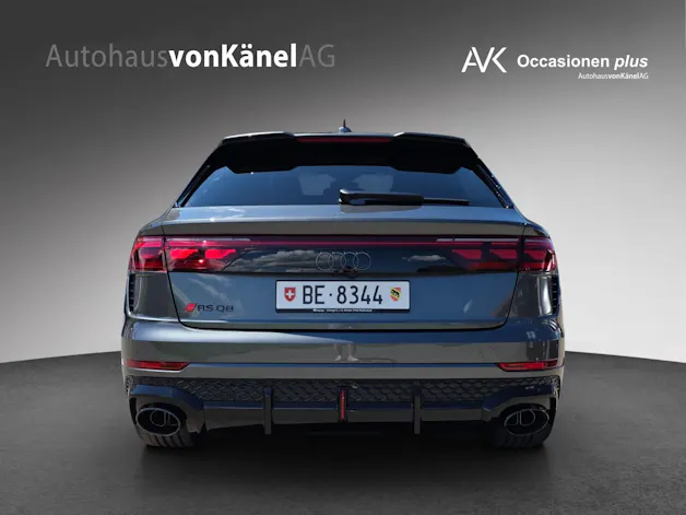 Audi RSQ8 performance quattro