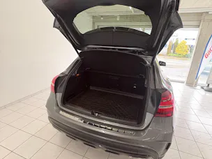 Mercedes-Benz GLA 200 AMG Line 7G-DCT