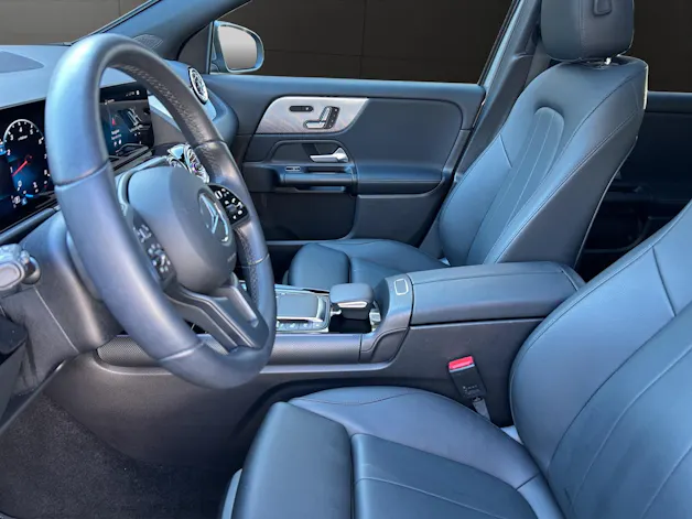 Mercedes-Benz GLA 250 4Matic Style 8G-DCT