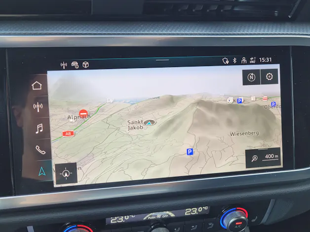 Audi Q3 35 TFSI S line Attraction S-tronic *8-fach berieft + Panoramadach*