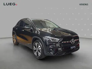 Mercedes-Benz GLA 220 4M - Progressive / Rückfahrkamera / Multibeam LED / Verkehrszeichen-Assistent