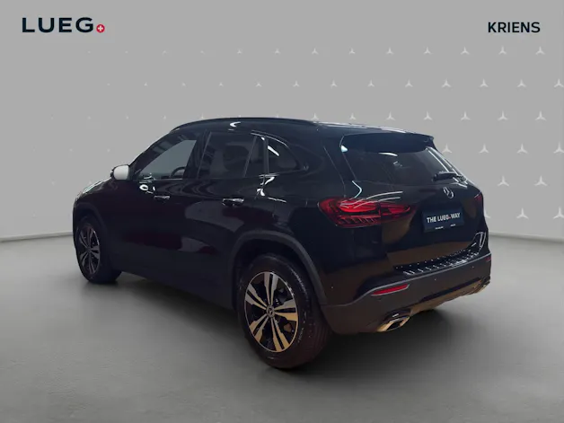 Mercedes-Benz GLA 220 4M - Progressive / Rückfahrkamera / Multibeam LED / Verkehrszeichen-Assistent