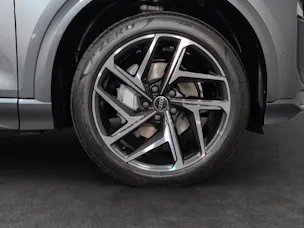 Audi Q6 e-tron quattro