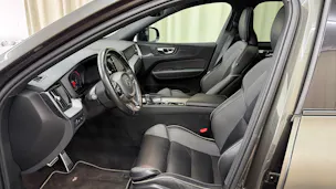 Volvo XC60 T8 eAWD R-Design Expression Geartronic