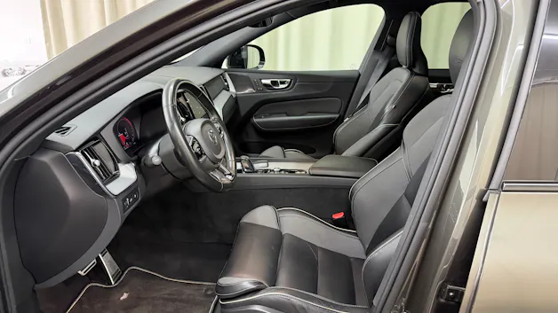 Volvo XC60 T8 eAWD R-Design Expression Geartronic