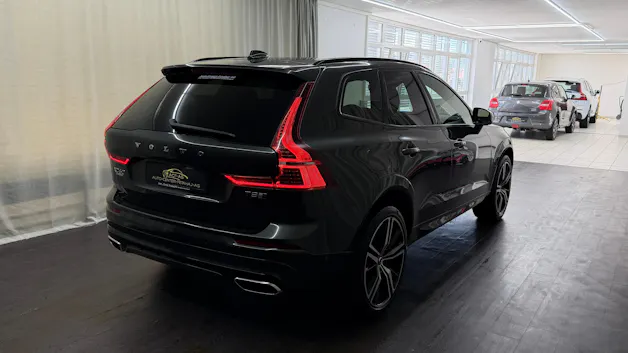 Volvo XC60 T8 eAWD R-Design Expression Geartronic