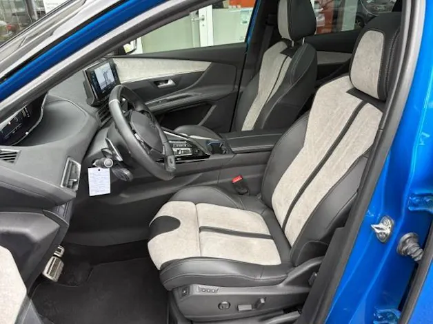 Peugeot 3008 300e Hybrid4 GT Pack EAT8