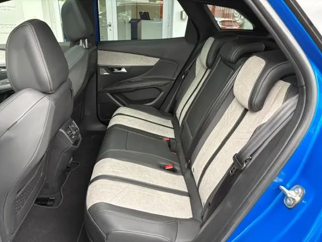 Peugeot 3008 300e Hybrid4 GT Pack EAT8