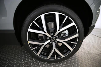 https://vehicle.imgix.net/4310059/135b91c7-9beb-44b3-a92e-a25932e198a0.jpg