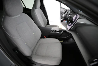 https://vehicle.imgix.net/4310059/77a3e752-cc9a-4025-8650-5e3332e9aa41.jpg