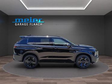 MITSUBISHI OUTLANDER 6