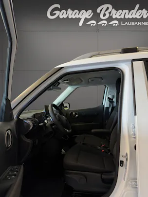 Hyundai Inster Electric Amplia