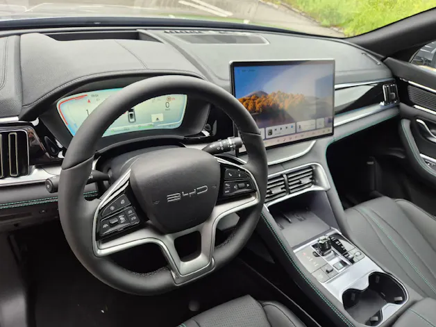 BYD Seal U DM-i Design AWD