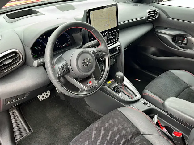 Toyota Yaris Cross 1.5 VVT-i HSD GR Sport