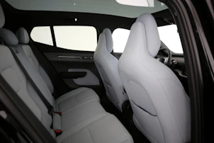 Fahrzeugbild VOLVO EX30 E60 Twin Ultra Performance AWD