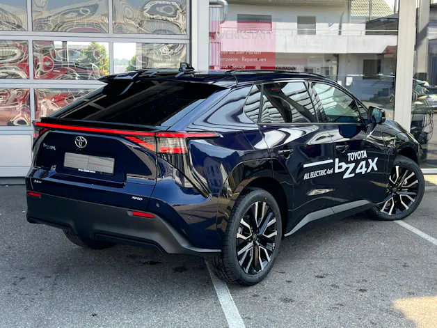 Toyota bZ4X Premium AWD