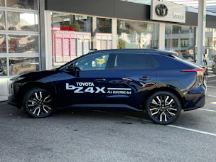 Toyota bZ4X Premium AWD