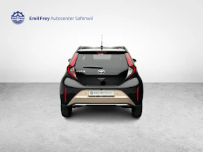 https://vehicle.imgix.net/4310250/d0737121-c42e-4e83-8038-4513d0bc7aa7.jpg