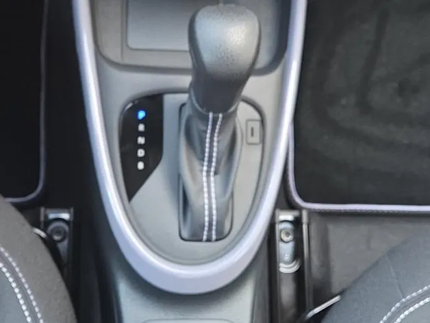 Toyota Aygo X 1.5 VVT-i HSD Trend