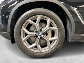 https://vehicle.imgix.net/4310269/af272b02-665e-43b1-a7bb-85f63a4d44bb.jpg