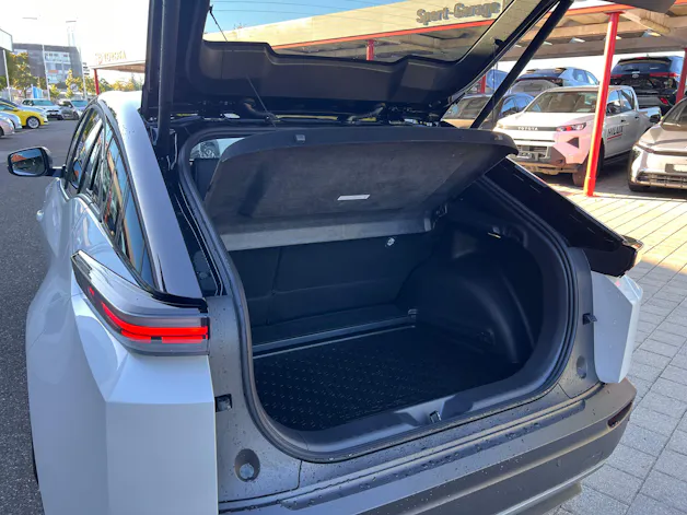 Toyota C-HR+ Premium AWD