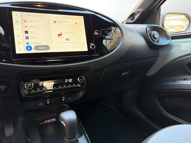 Toyota Aygo X 1.5 VVT-i HSD Style