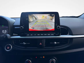 https://vehicle.imgix.net/4310299/b3888b78-fd43-4ee6-8602-63e8c1285c4c.jpg