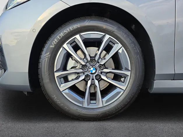 BMW 220i Active Tourer M Sport U06 AHK 1.3T