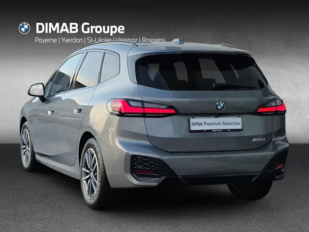 BMW 220i Active Tourer M Sport U06 AHK 1.3T