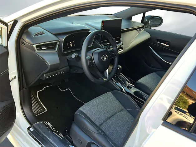 Toyota Corolla Touring Sports 2.0 HSD Swiss Edition