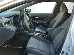 Toyota Corolla Touring Sports 2.0 HSD Swiss Edition